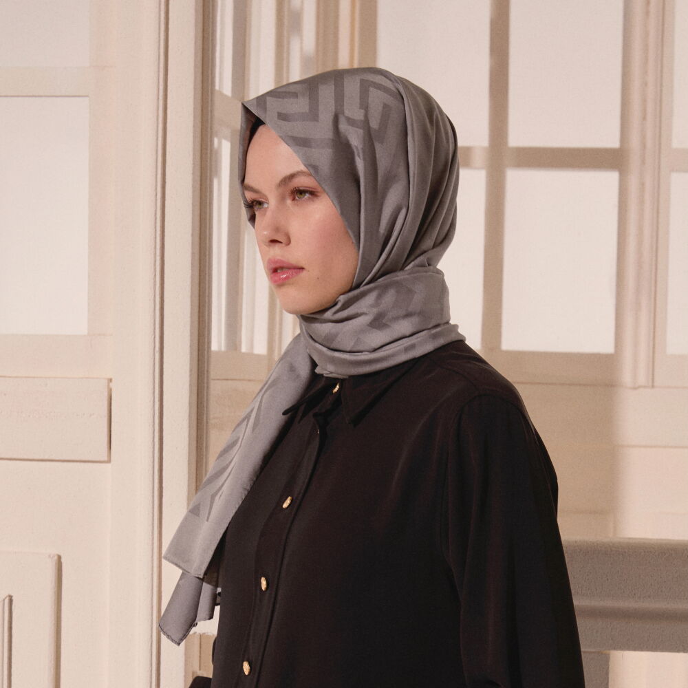 Füme G Desen Jakarlı Yün İpek Şal - Vismara