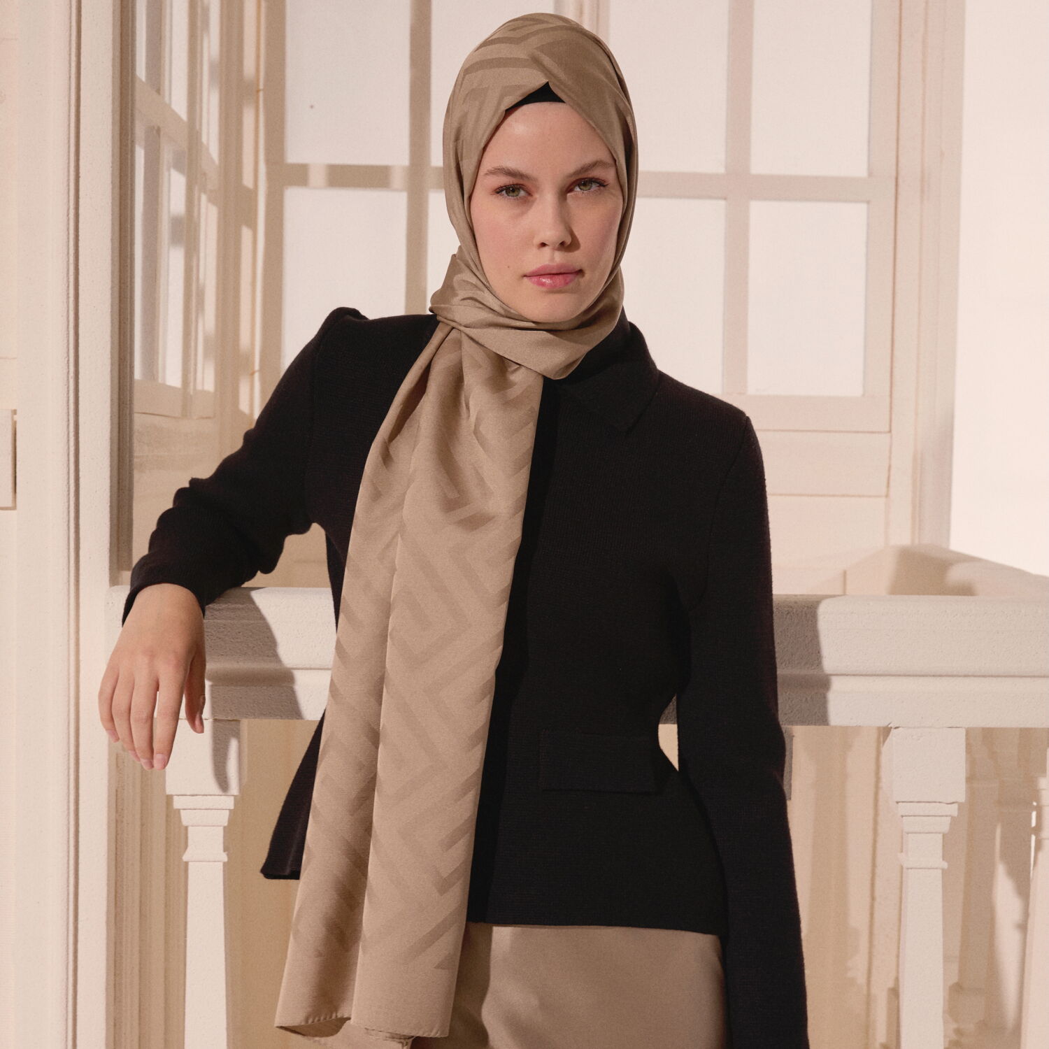 Mink G Pattern Jacquard Wool Silk Scarf - 1