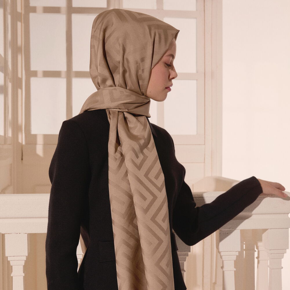 Mink G Pattern Jacquard Wool Silk Scarf - Vismara