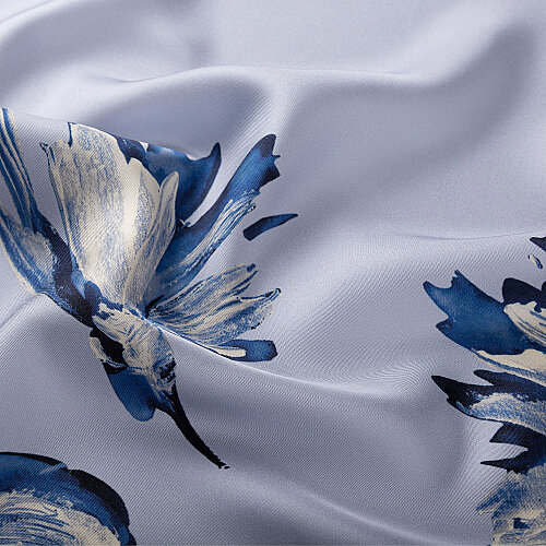 Navy Blue Chrysanthemum Breeze Patterned Silk Scarf - Vismara