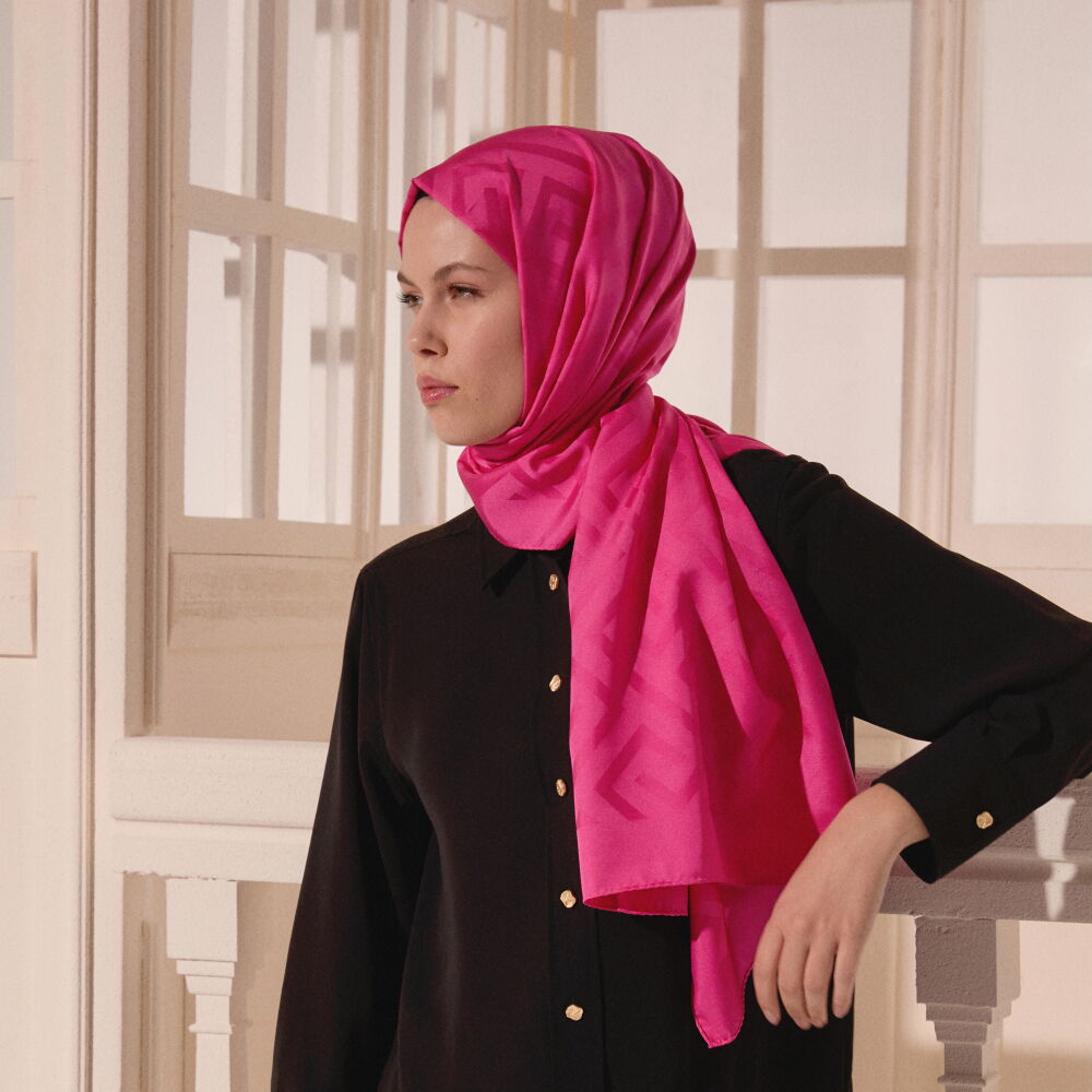 Pembe G Desen Jakarlı Yün İpek Şal - Vismara