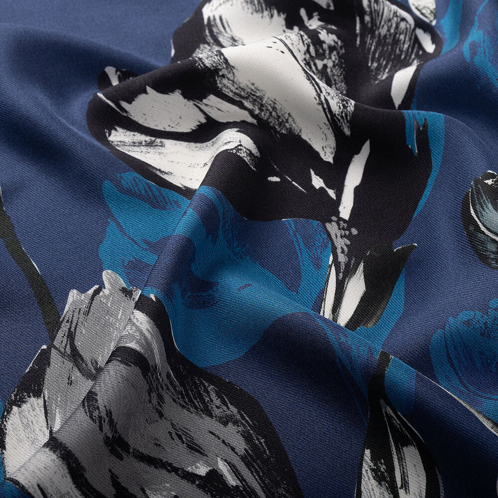 Sciarpa di seta blu navy e antracite con motivo a gigli - 3