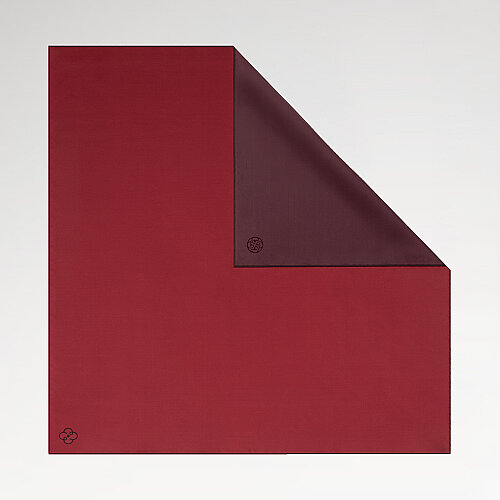 Sciarpa quadrata in twill di seta double-face, colore rosso-grigio scuro. - Vismara