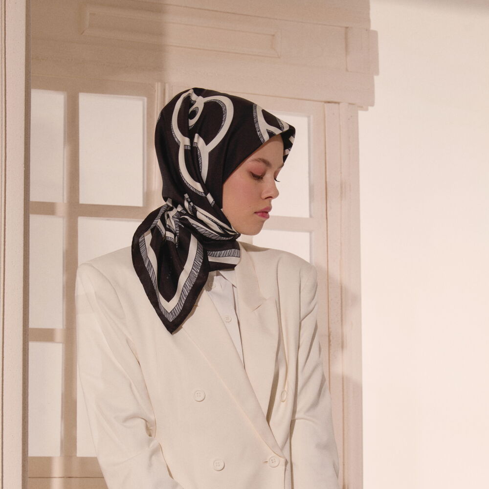 Siyah Vismara Monogram Desenli Twill İpek Eşarp - Vismara